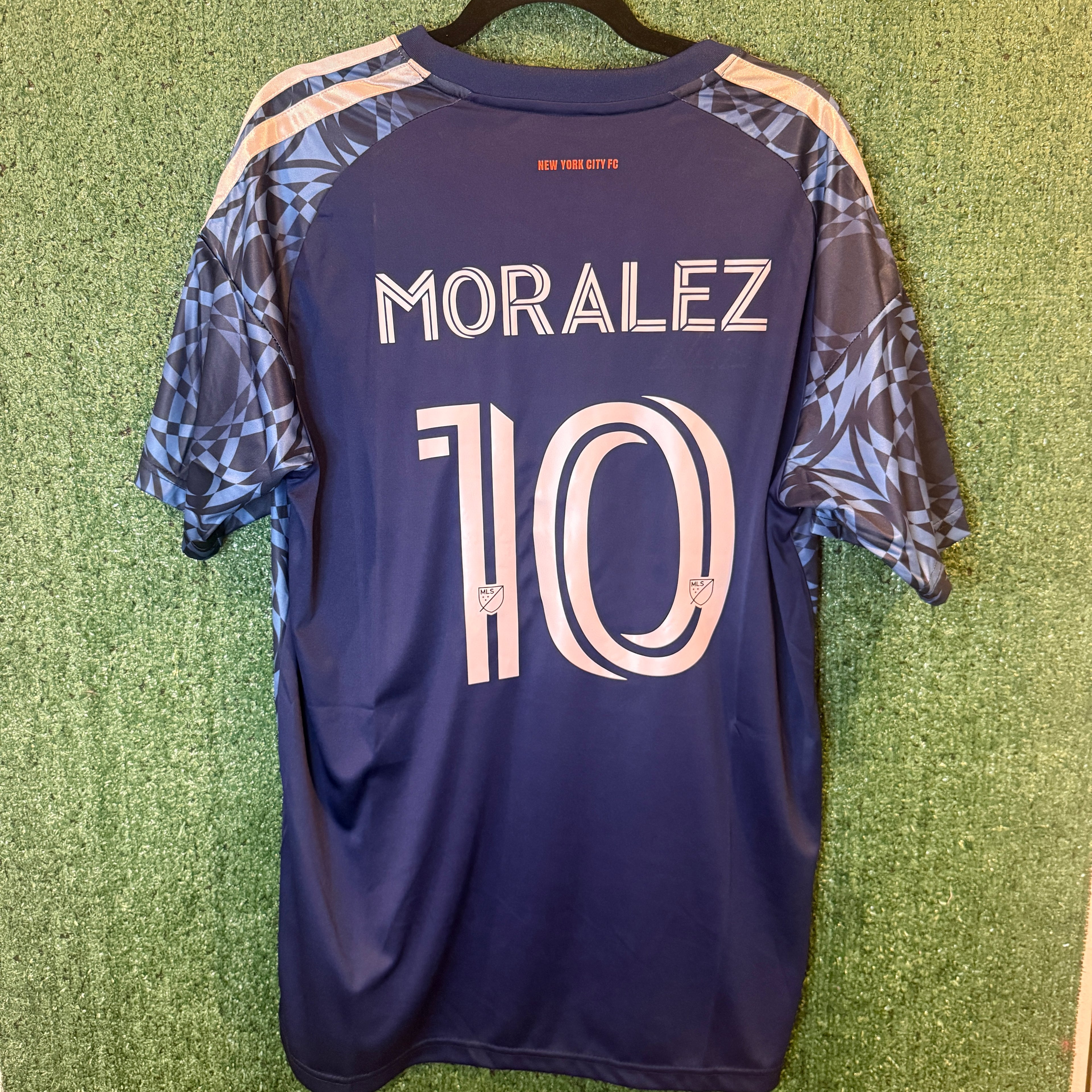 New York City - Moralez #10