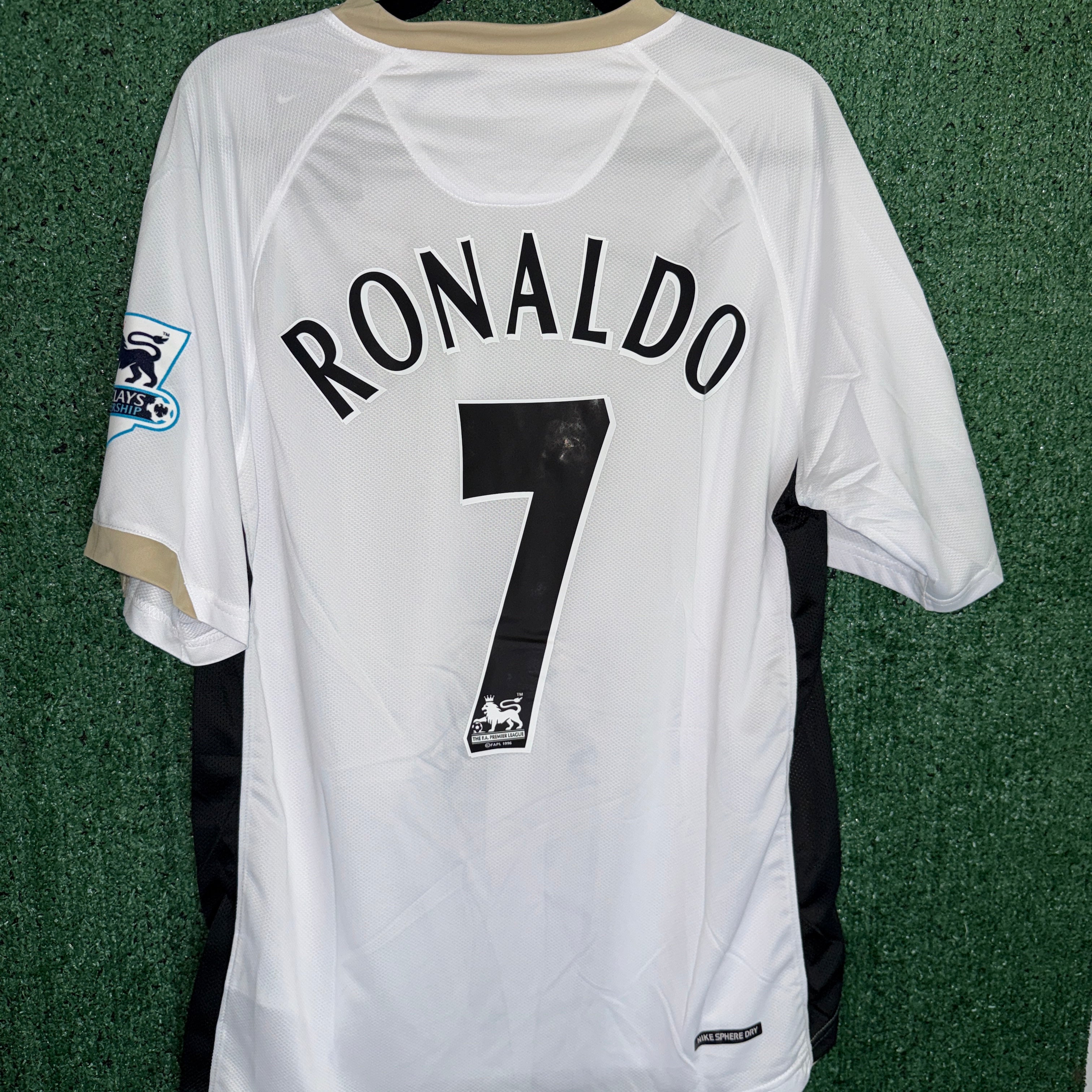 Retro Manchester United Cristiano Ronaldo