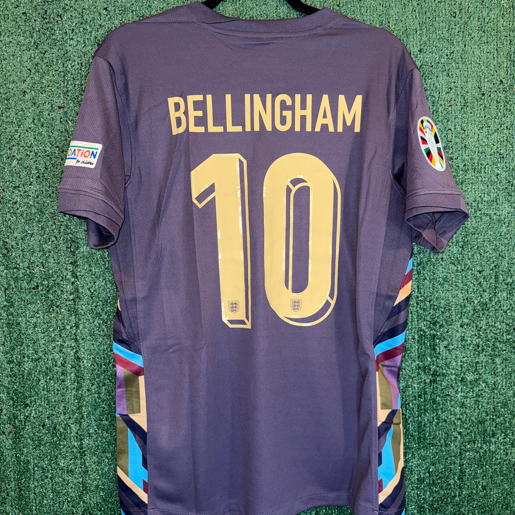 Retro England Bellingham