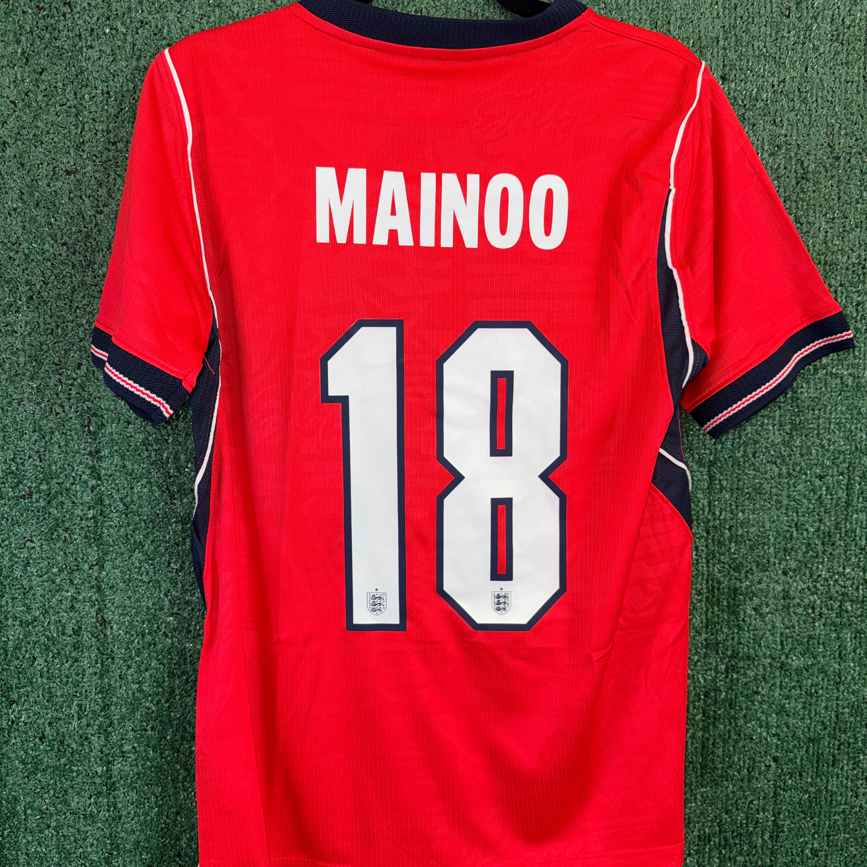 England- Mainoo #18
