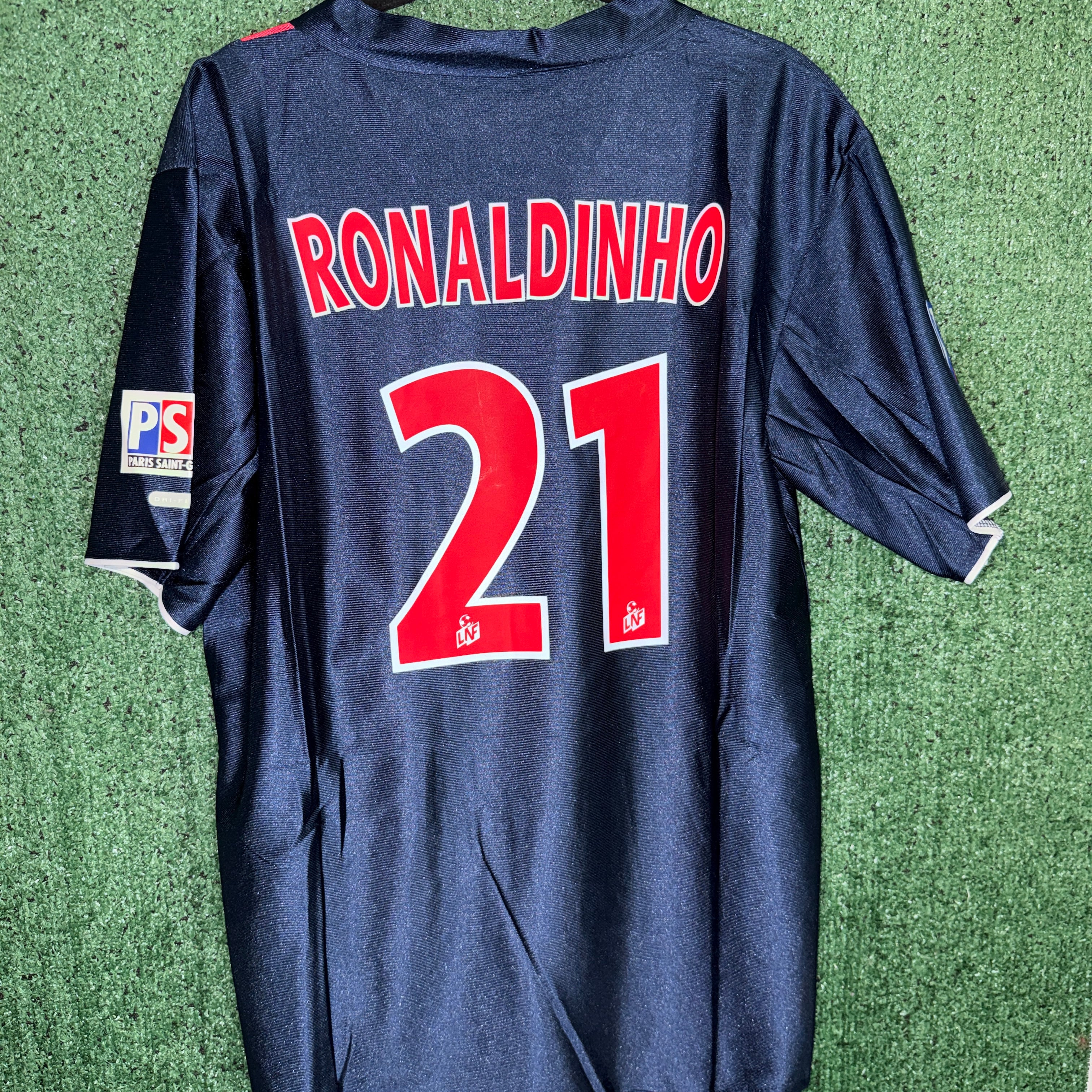 Retro PSG Ronaldinho